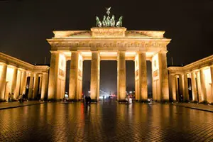 10 TEMPAT WISATA TERPOPULER DI JERMAN YANG WAJIB DIKUNJUNGI